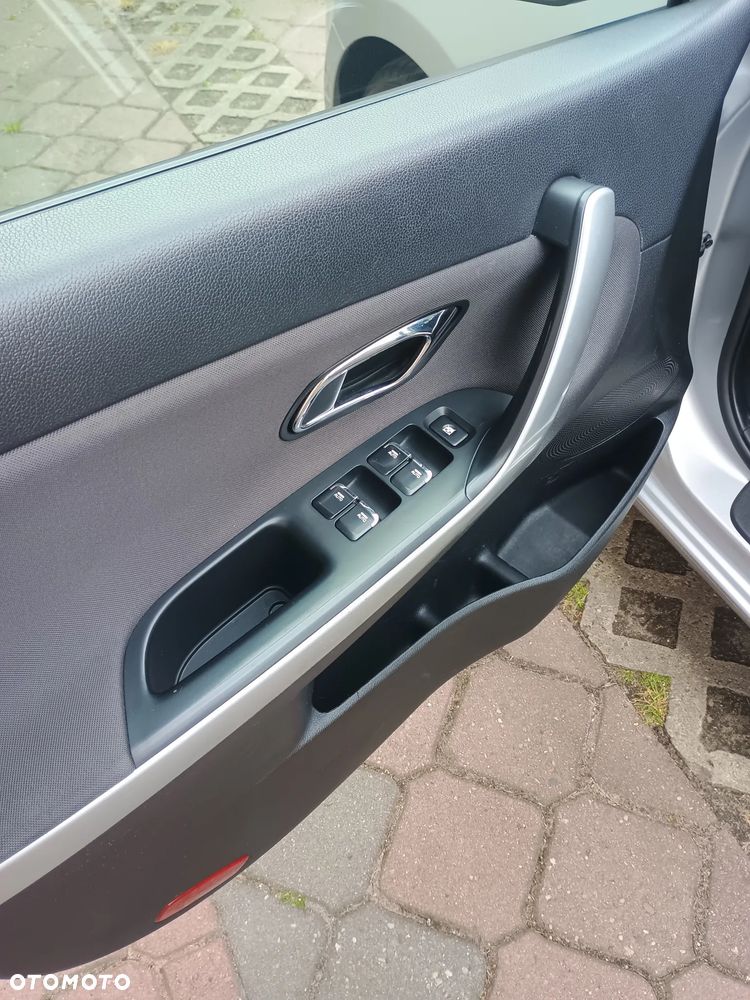 Kia Ceed 1.6 CRDi 136 ISG Dream Team Edition - 7