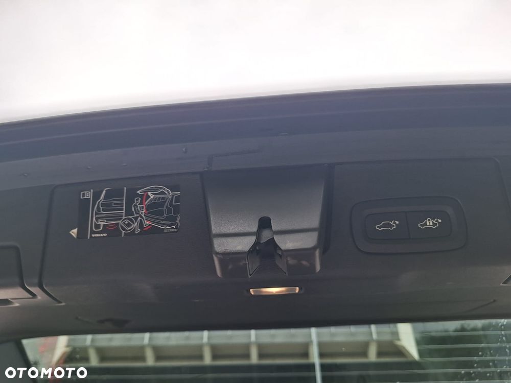 Volvo XC 60 T5 AWD Inscription - 31