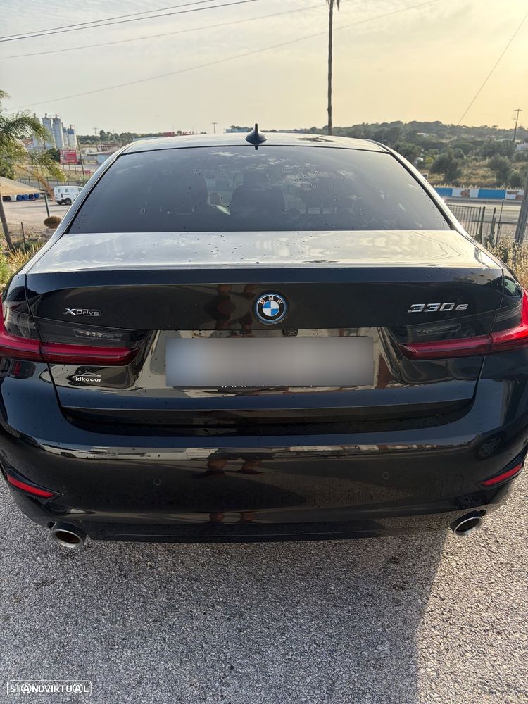 BMW 330 - 6