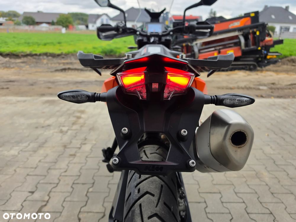KTM Inny - 17