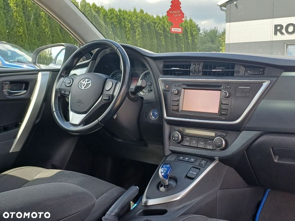Toyota Auris - 15