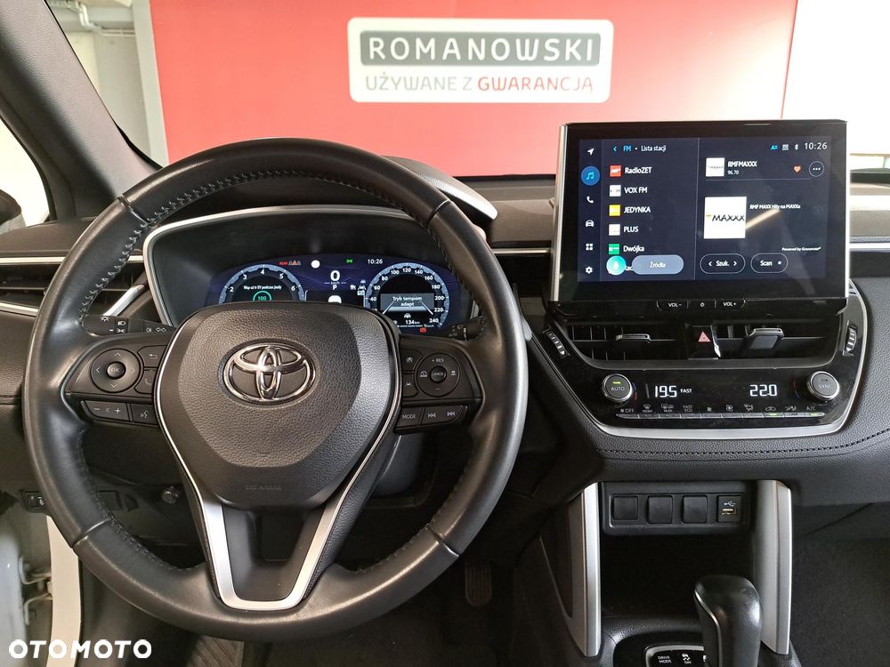 Toyota Corolla Cross - 10