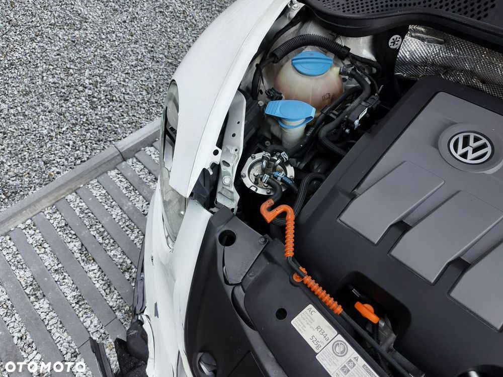 Volkswagen New Beetle - 23