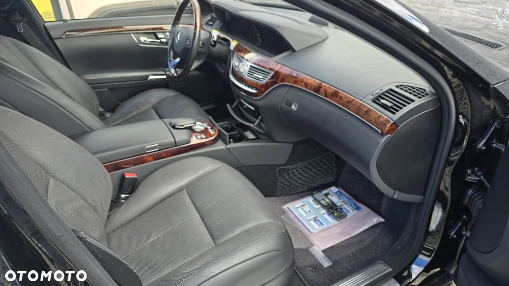 Mercedes-Benz Klasa S - 30