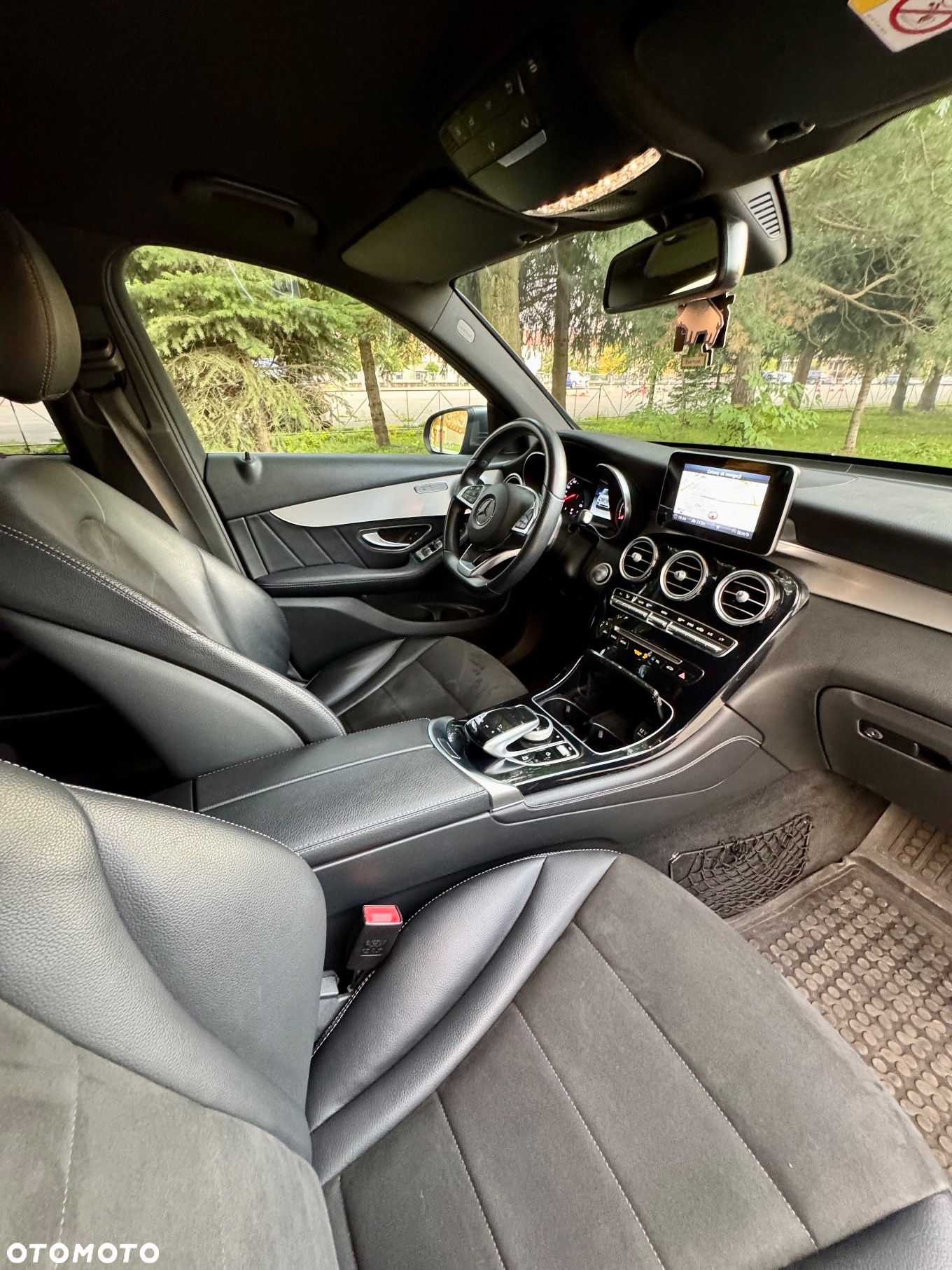 Mercedes-Benz GLC 220 d 4-Matic - 16
