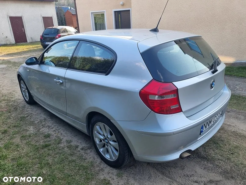 BMW Seria 1 118d - 4