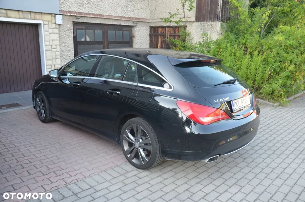 Mercedes-Benz CLA 180 - 3