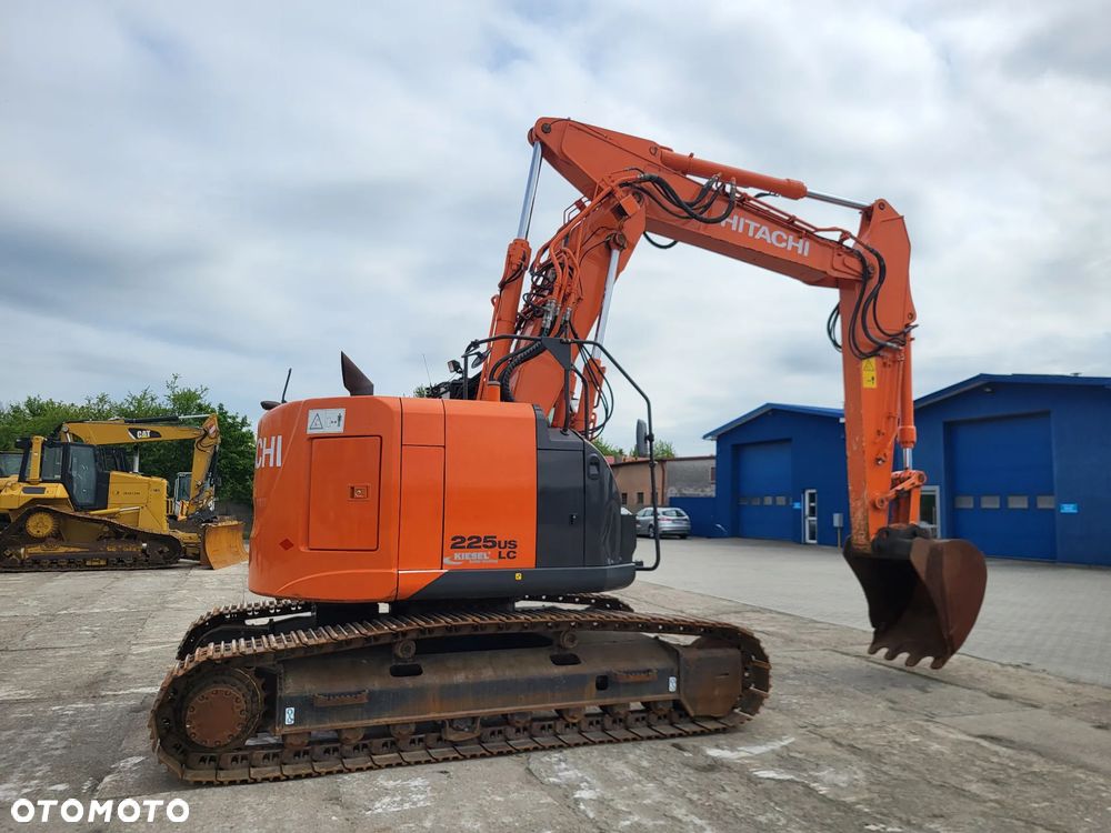 Hitachi ZX 225 LC5B spr z Niemiec krótki tył waga 26 ton - 4