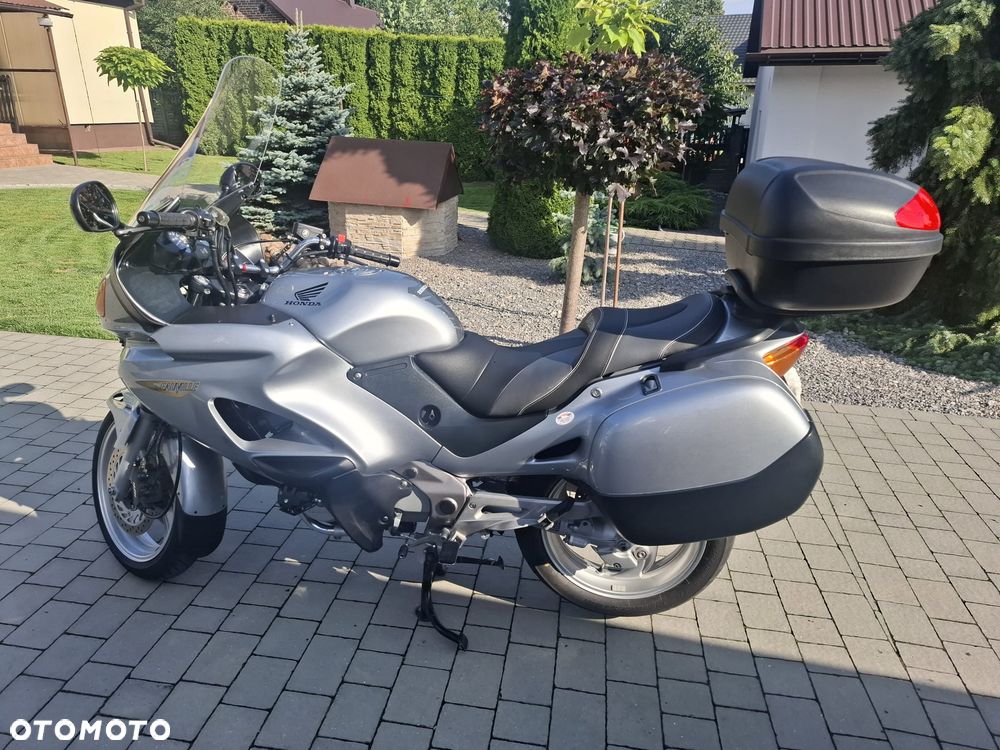 Honda NTV - 1