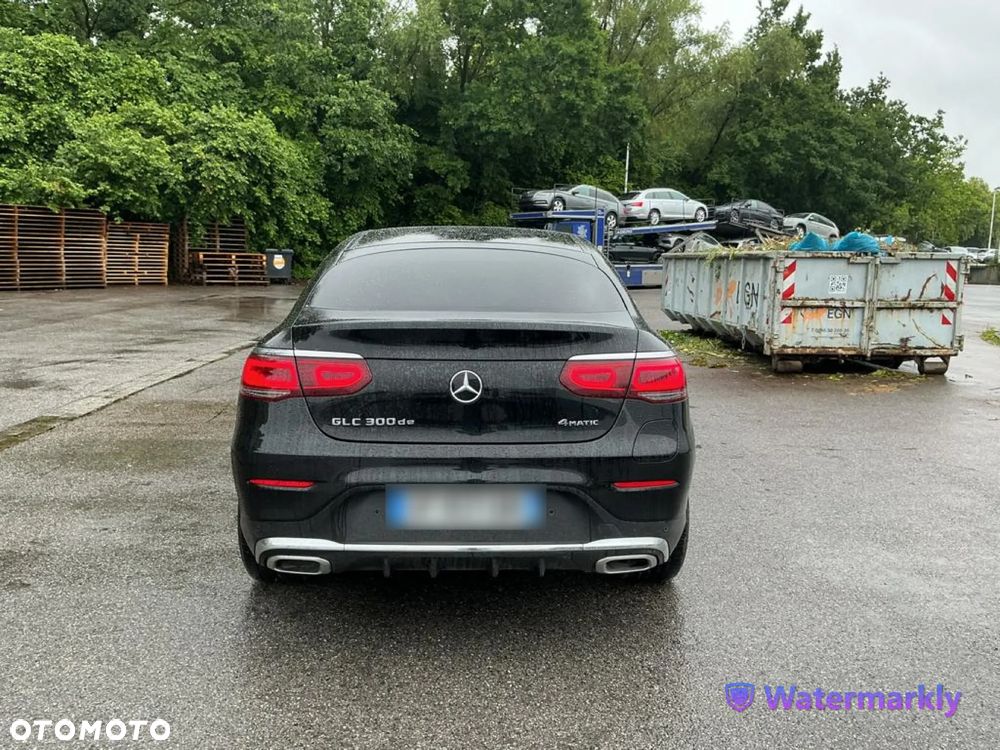 Mercedes-Benz GLC - 6