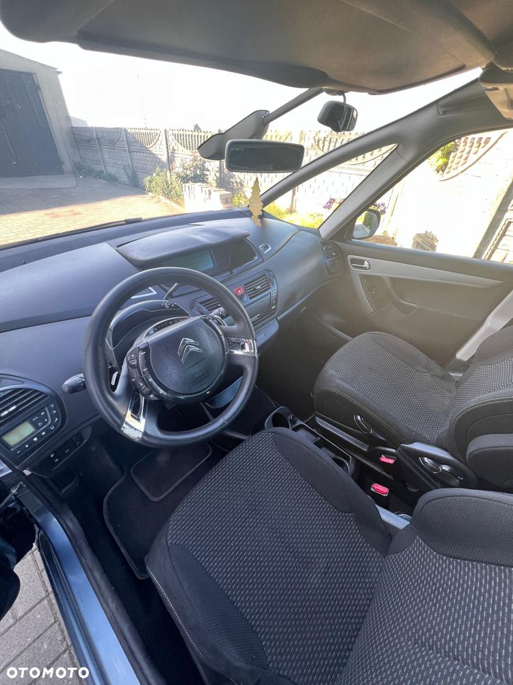 Citroën C4 Picasso - 10