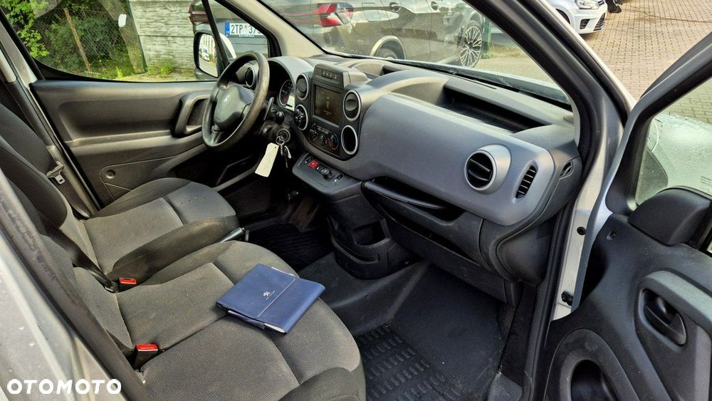 Peugeot Partner - 11