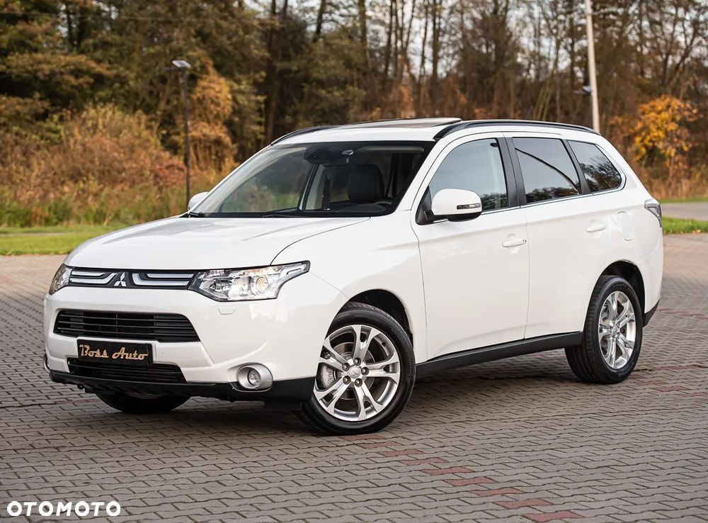 Mitsubishi Outlander 2.2 DI-D 4WD Automatik Invite - 6