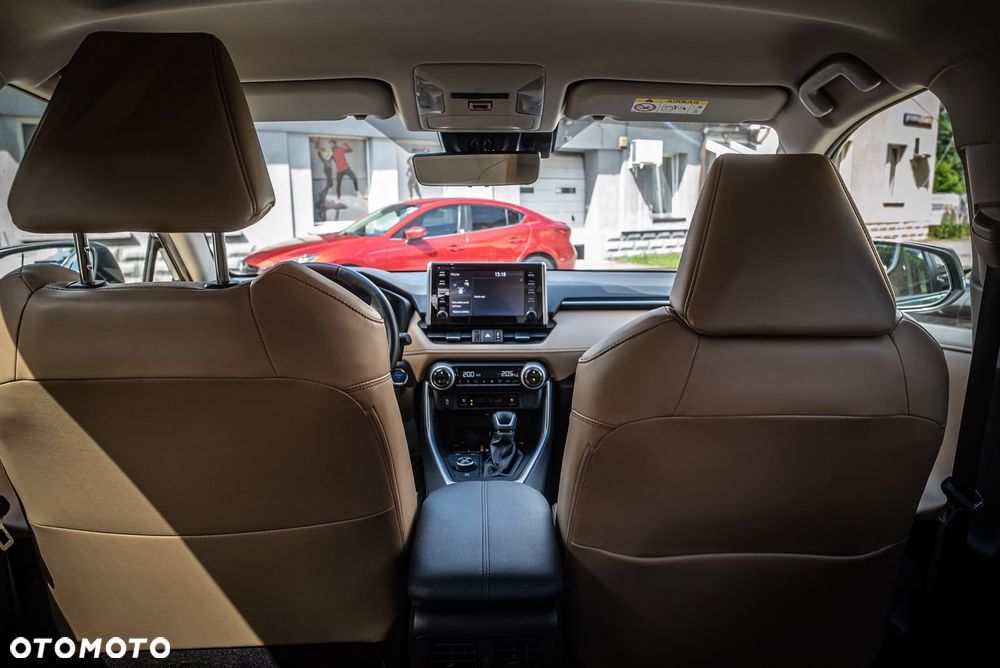 Toyota RAV4 - 5