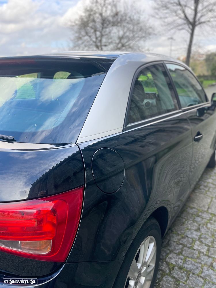 Audi A1 1.2 TFSI S line edition - 2