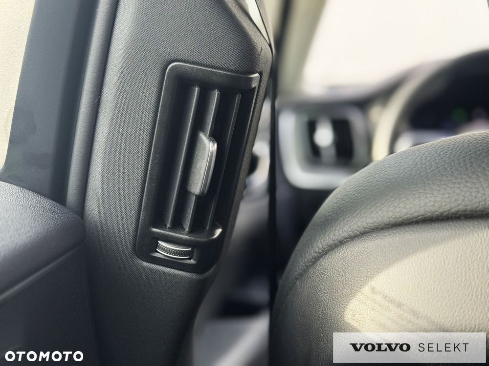 Volvo XC 60 - 31