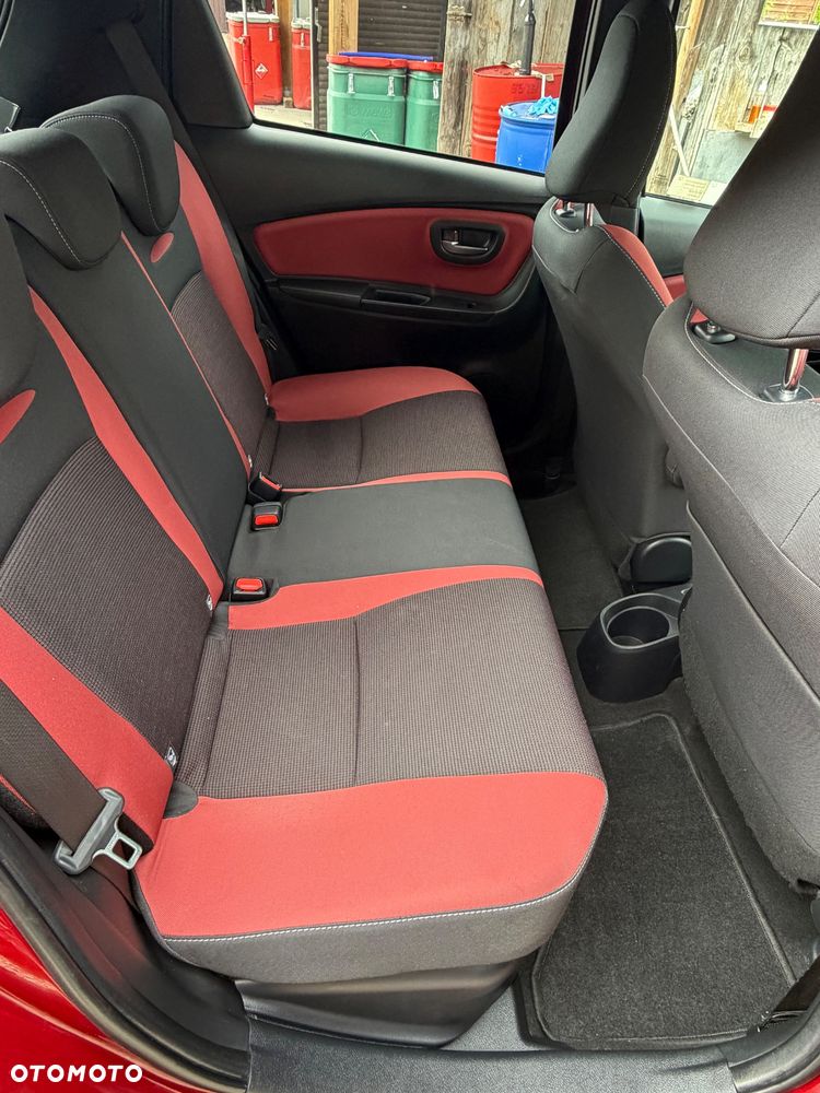 Toyota Yaris - 34