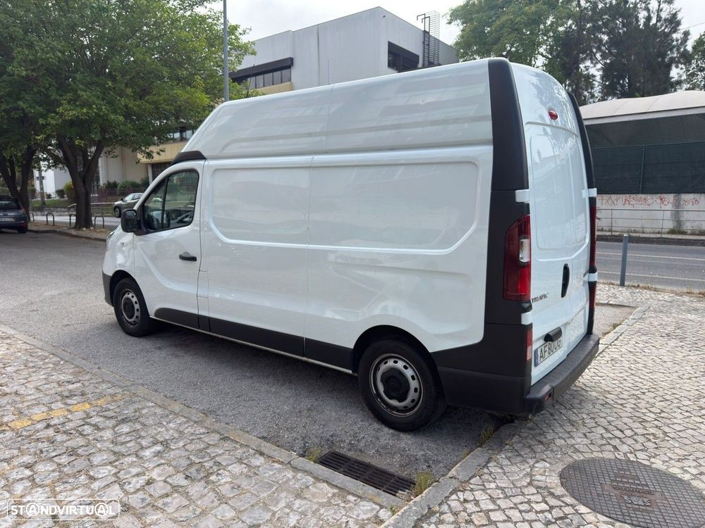 Renault Trafic 2.0 dCi L2H2 1.2T115 - 4
