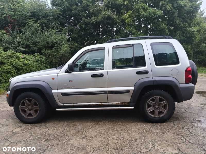 Jeep Cherokee - 3