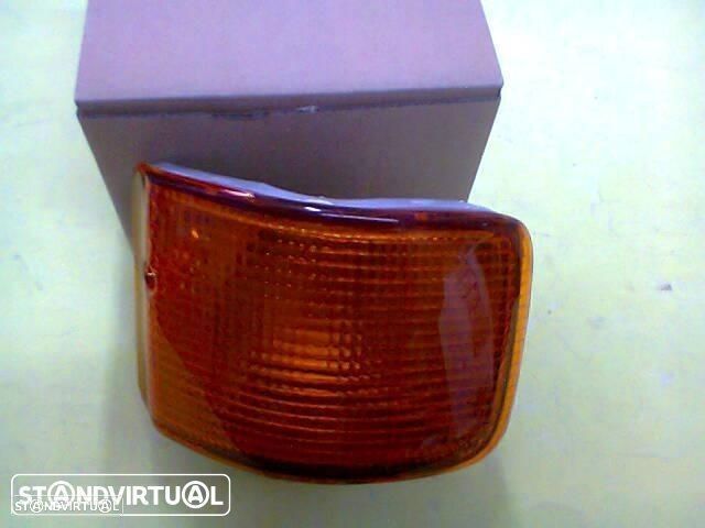 farolins frente toyota dyna 250 e 280 (novos) - 1