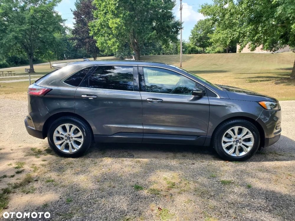 Ford Edge - 9