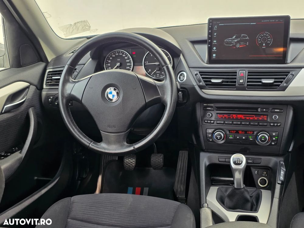 BMW X1 xDrive20d - 10