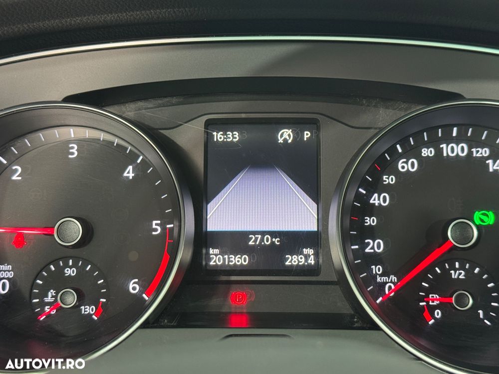 VOLKSWAGEN Passat 2021 — imagine 12