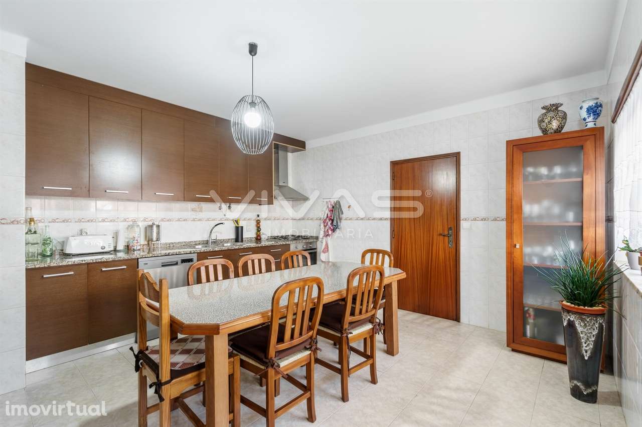 Moradia Isolada T6+2 Venda em Lage,Vila Verde - Grande imagem: 3/29