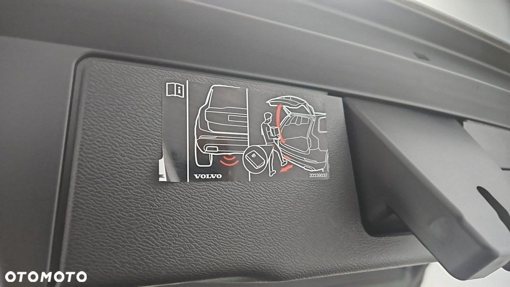 Volvo XC 60 - 24