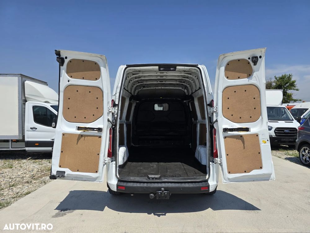 Ford New Transit Custom L2H2 - 13