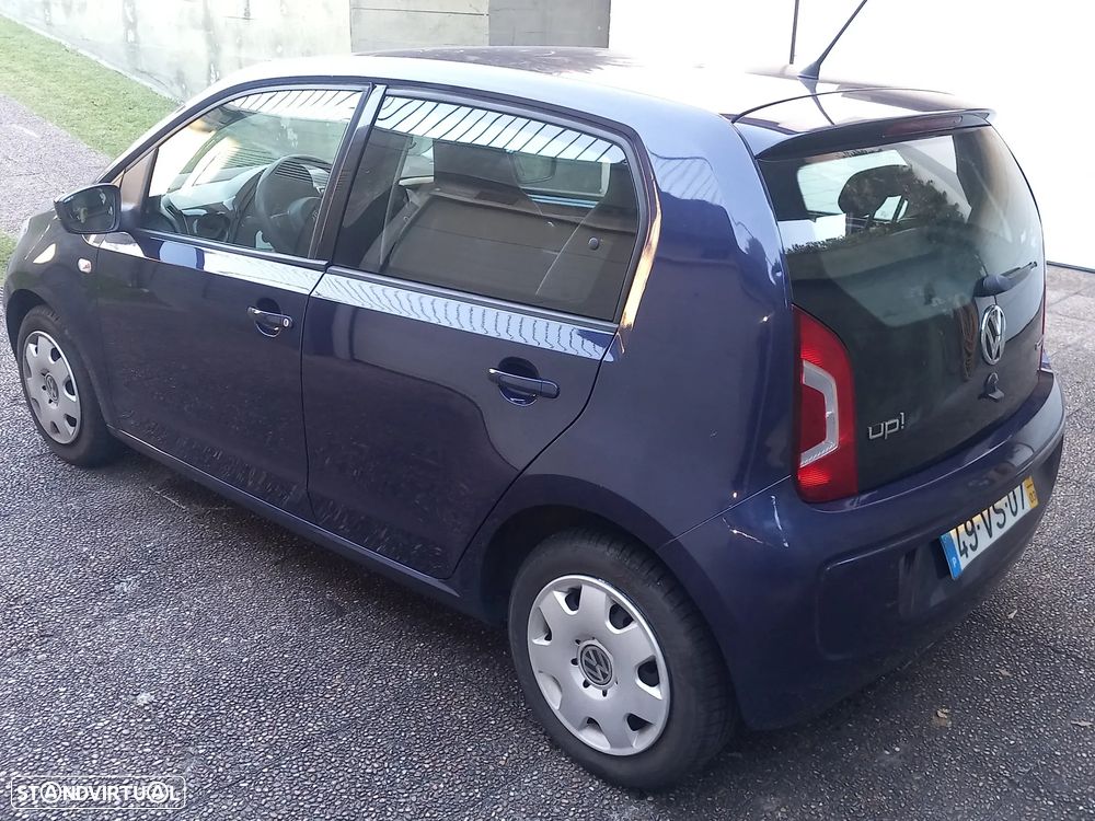 VW Up! - 4