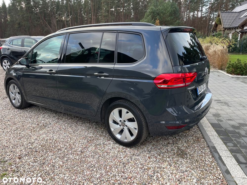 Volkswagen Touran 1.4 TSI BMT Comfortline DSG - 4