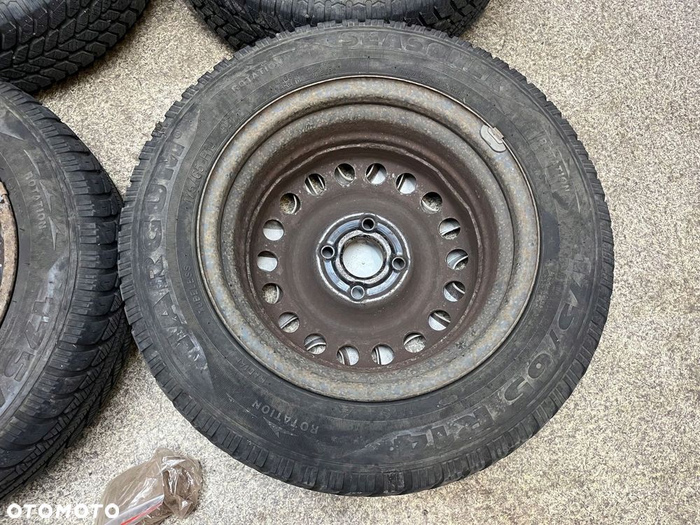 Kola felgi opony ZIMA kolpaki nakretki R14 4x100 5.5J ET49 Toyota Yaris I - 12