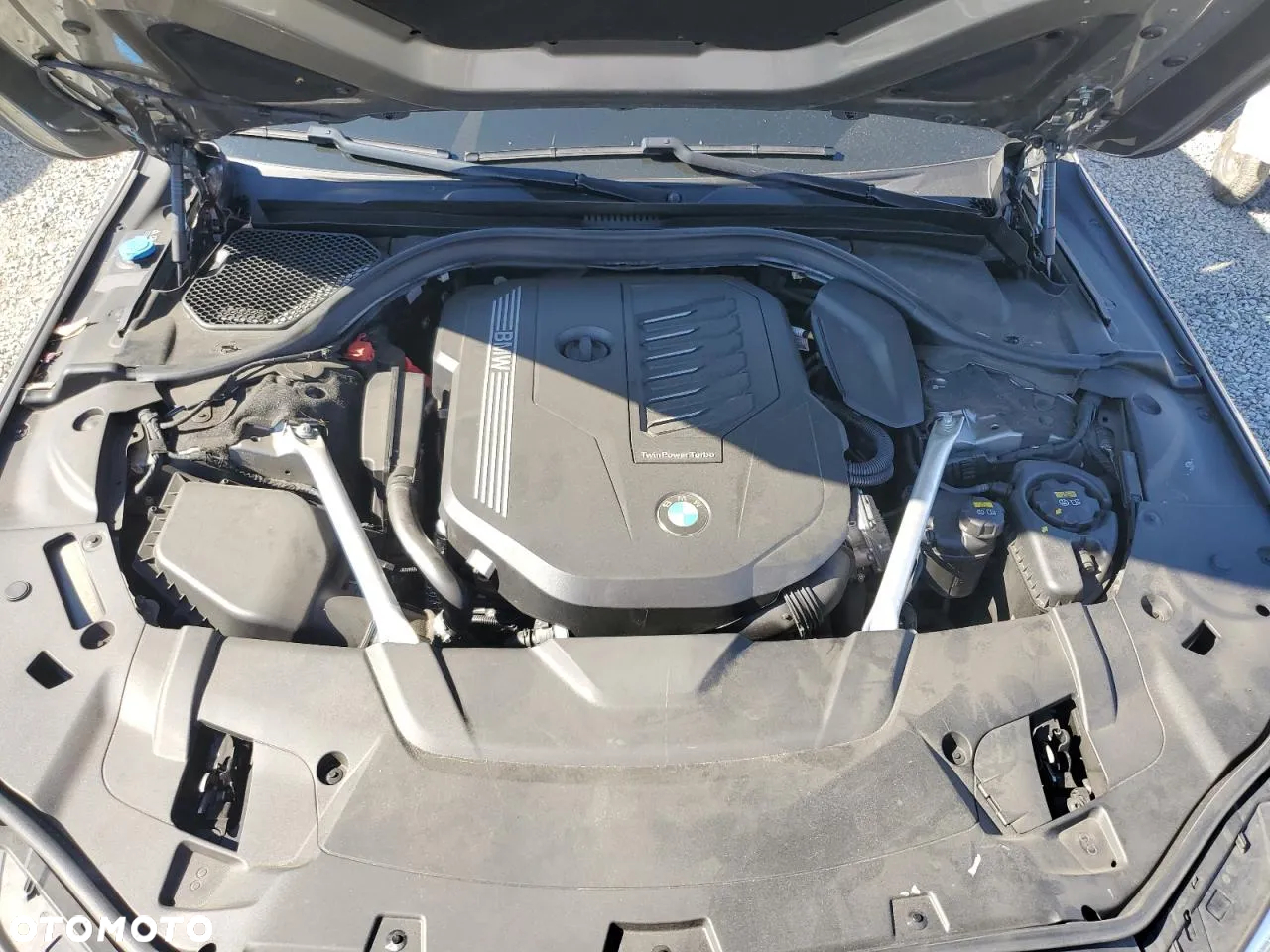 BMW Seria 7 - 11