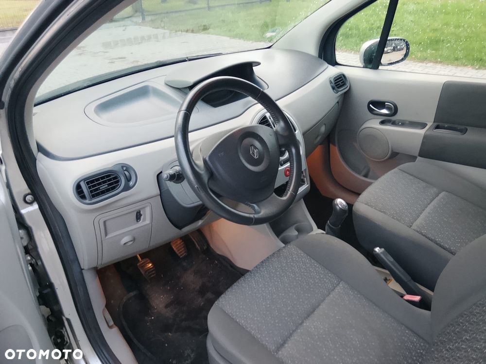 Renault Modus - 9