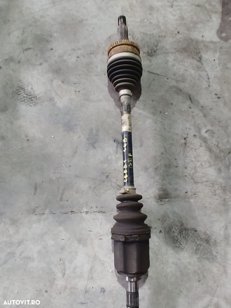 planetara stanga fata 1.4 b g4fa kia ceed 1 - 2