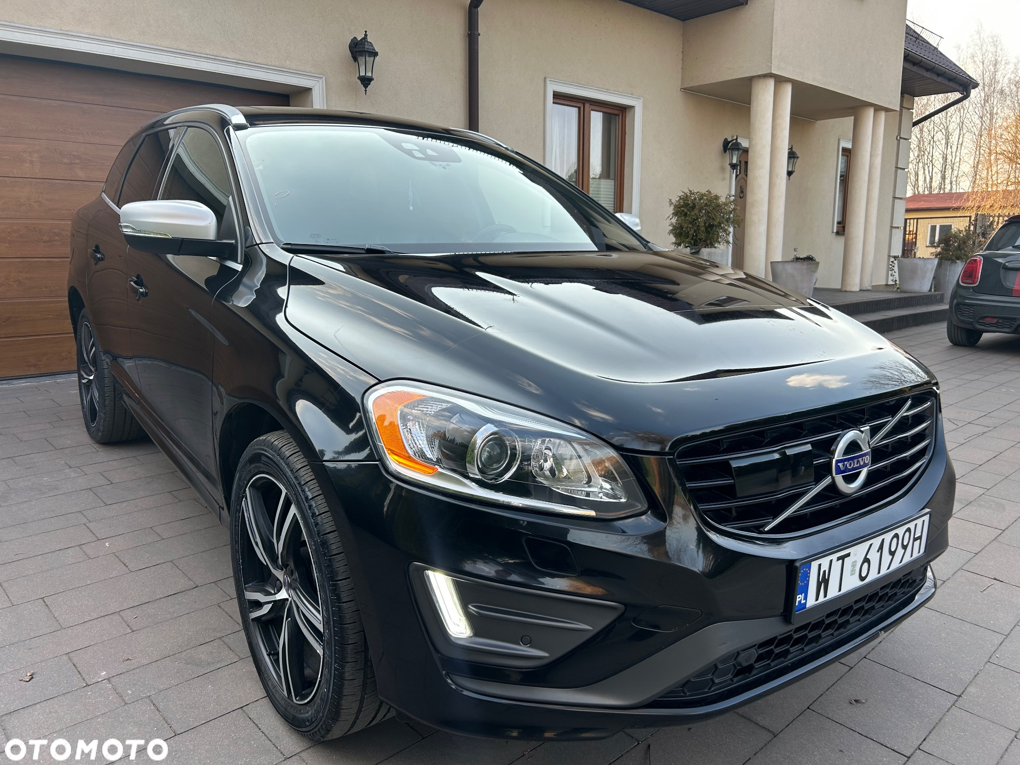 Volvo XC 60 T6 Drive-E R-Design Summum - 3