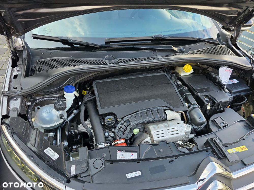 Citroën C3 1.2 PureTech Shine S&S EAT6 - 31