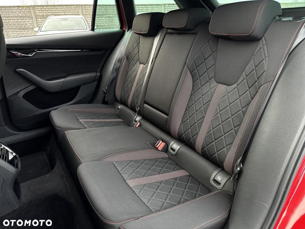 Skoda Octavia 2.0 TDI RS DSG - 13