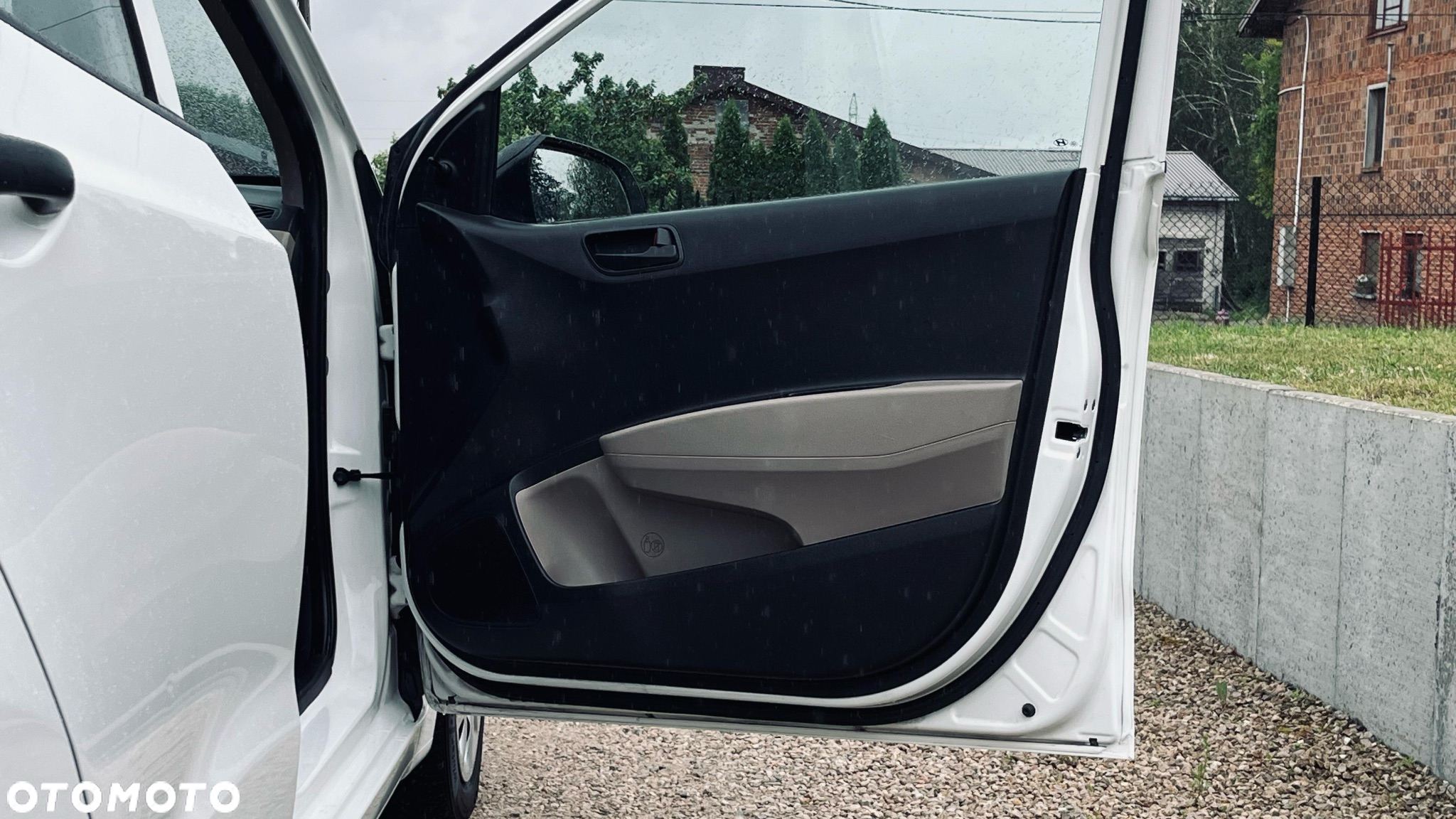 Hyundai i10 - 17