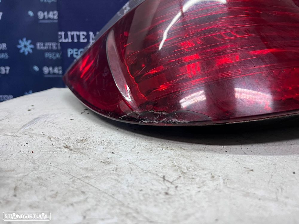 Farolins usados BMW SERIE 5 E60 SEDAN farolim 520D - 6