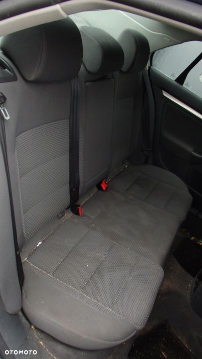 FOTELE KANAPA ŚRODEK VW JETTA GOLF V EUROPA - 3