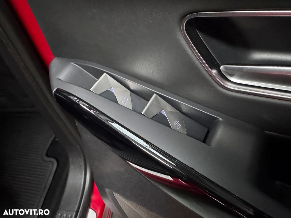 DS Automobiles DS 7 Crossback OPERA - 19