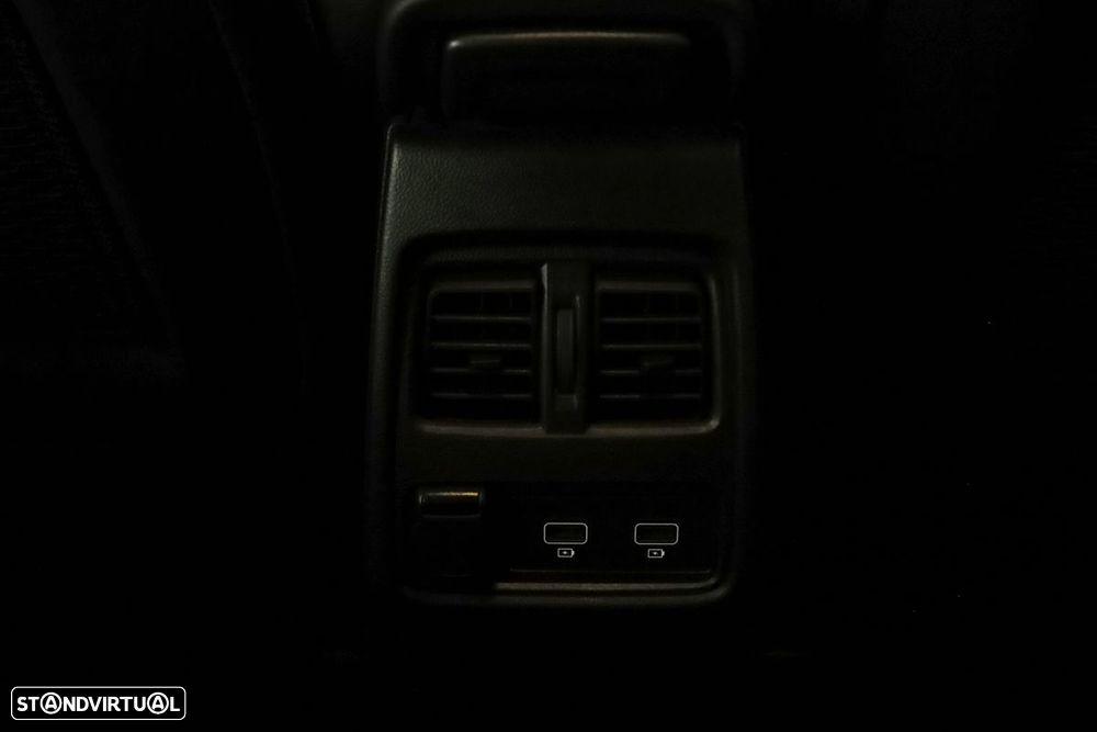 Renault Captur 1.0 TCe Techno - 24