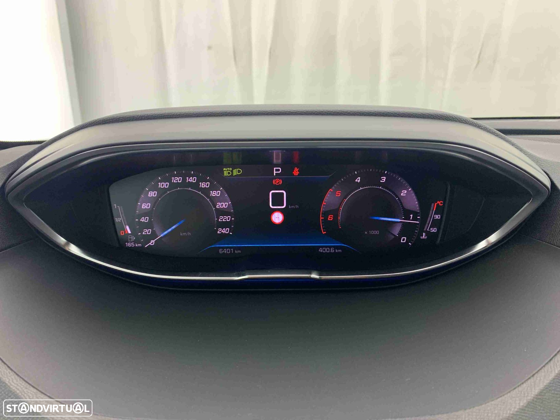 Peugeot 5008 1.5 BlueHDi Allure Pack EAT8 - 8