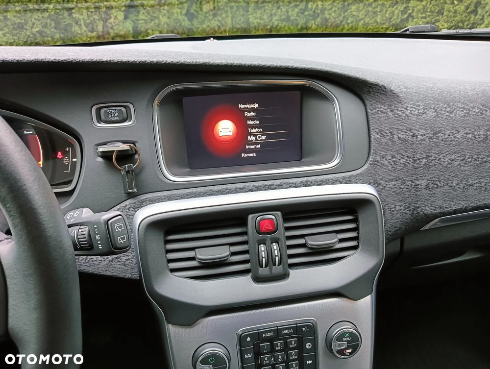 Volvo V40 - 10
