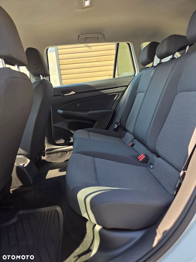 Volkswagen Golf 1.0 TSI Life - 18