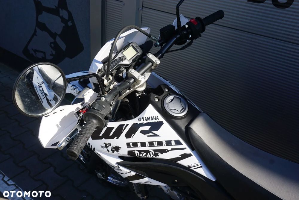 Yamaha WR - 15