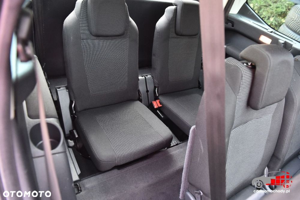 Peugeot 5008 - 22