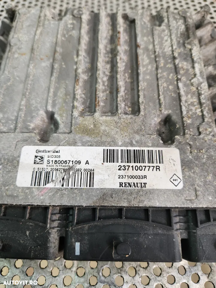 Calculator Motor Ecu Renault Scenic 3 Megane 3 Laguna 3 Fluence 1.5 Dci Siemens Continental An 2008-2009-2010-2011-2012 Cod 237100777R Dezmembrez Renault Grand Scenic 1.5 Dci An 2009-2010-2011-2012 Manual 6+1 Trepte 2x4 - 4